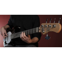 MM-305 Black