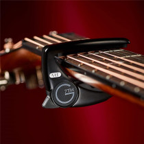Performance 3 ART 6 String Satin Black Capo
