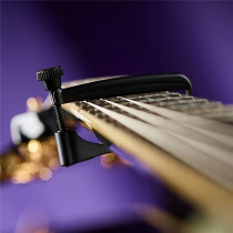 UltraLight 6 String Black Capo