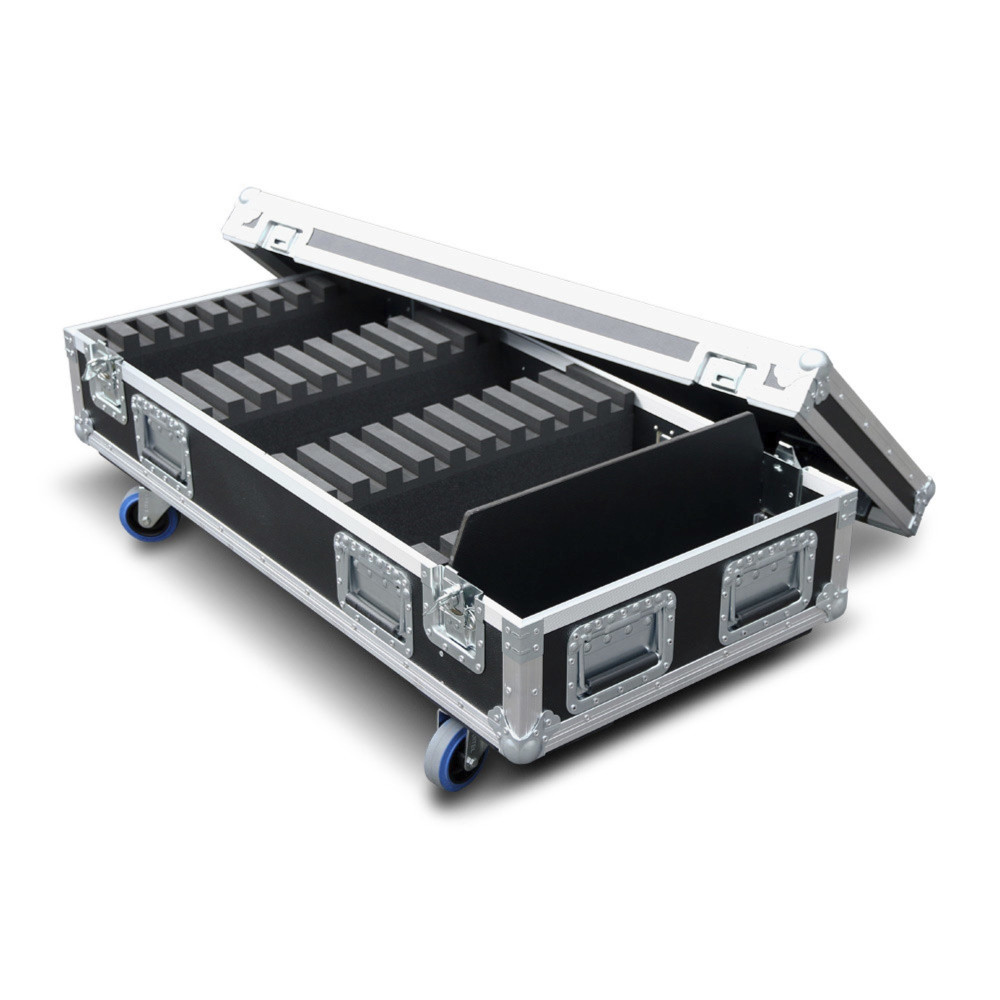 VDO Sceptron flightcase.