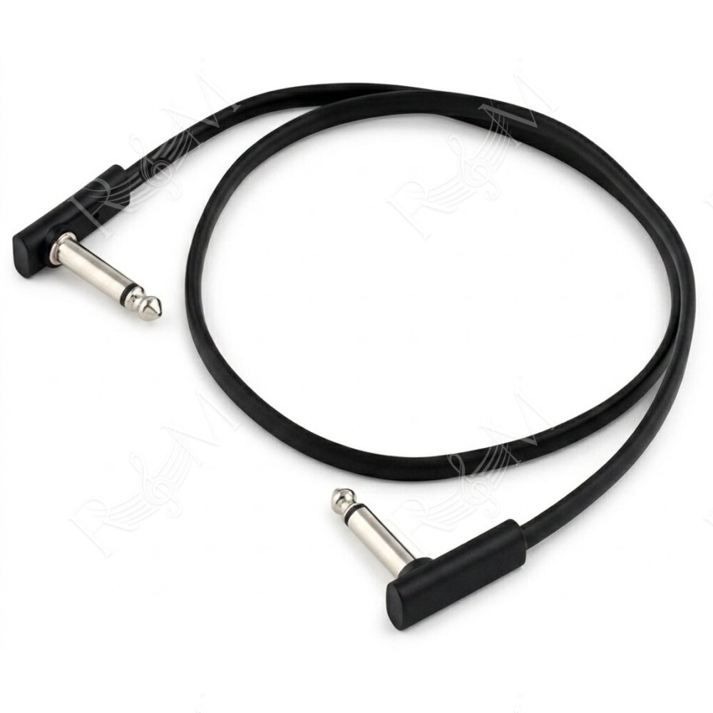 Cavo patch PROEL a profilo ultra-piatto, ideale per il collegamento di pedali effetto in spazi estremamente ridotti. Grazie al d