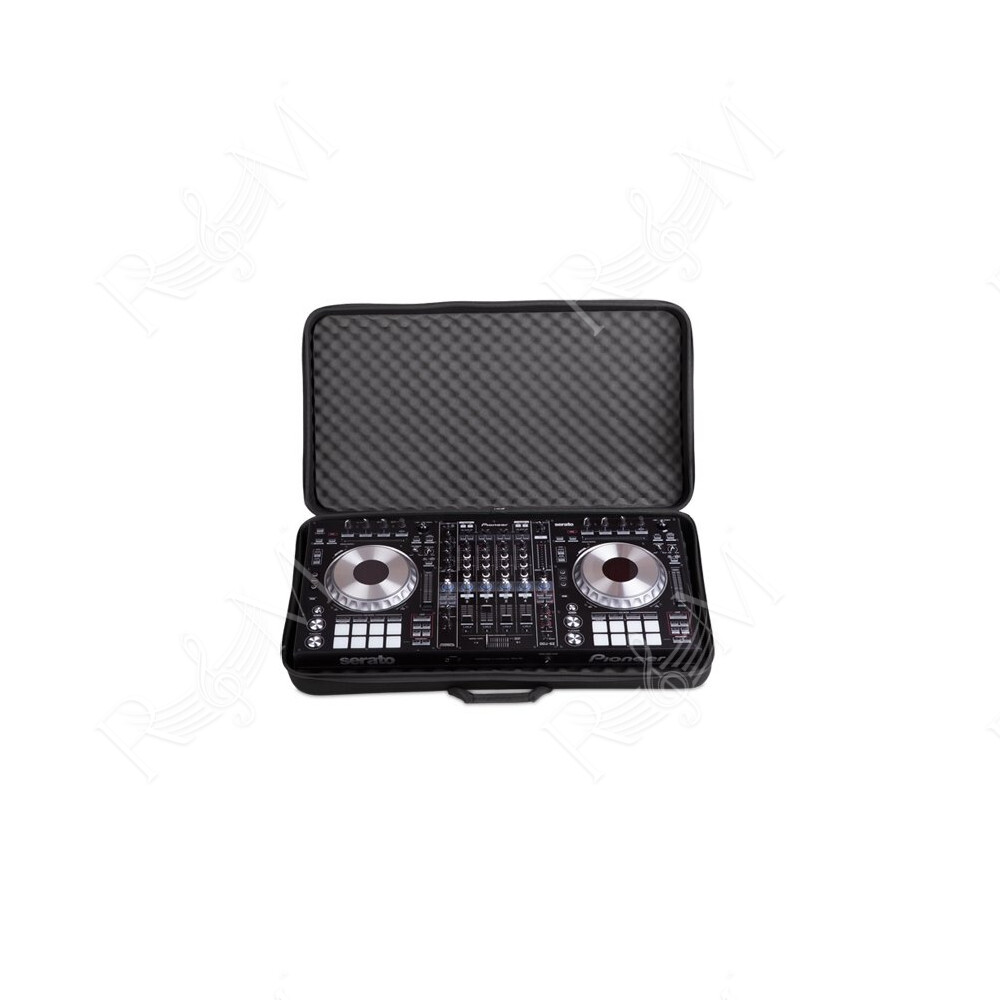 U8304BL - CREATOR CONTROLLER HARDCASE 2XL