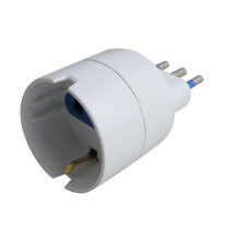 Adattatore elettrico Schuko-10A