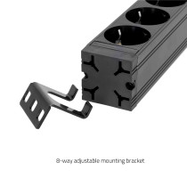 Adam Hall Cables RACK PDU 7S