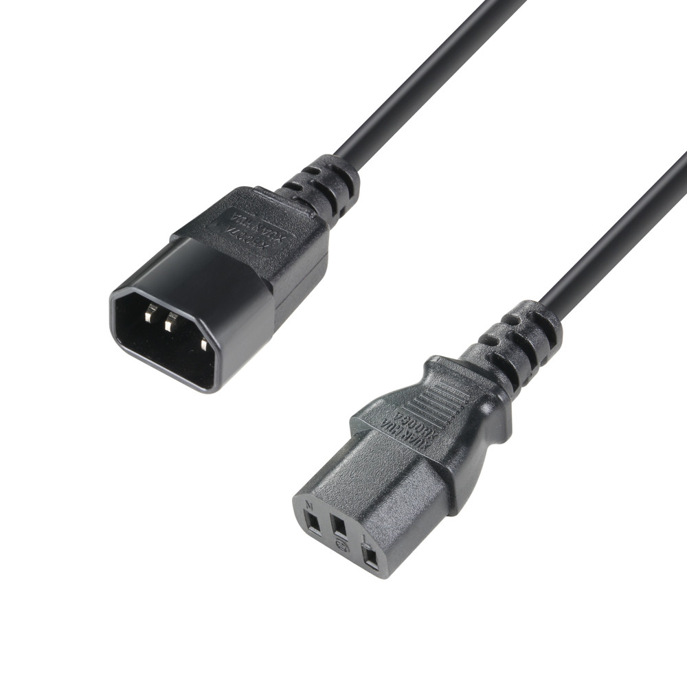 Adam Hall Cables 4 STAR PLK 0100