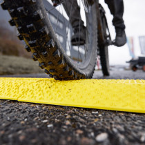 Defender XPRESS 100 YEL