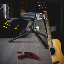 Gravity VS TRIPOD 01 B