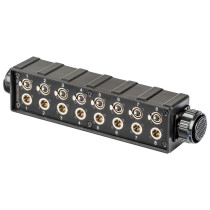 pStage box audio in materiale plastico antiurto con 8 prese pannello XLR 3P - 8 spine pannello XLR3P e connettore multipolare ma