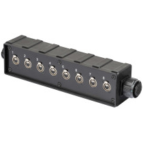 pAudio box in materiale plastico antiurto cablato con 8 prese pannello XLR 3P e connettore multipolare di collegamento 25 Poli (