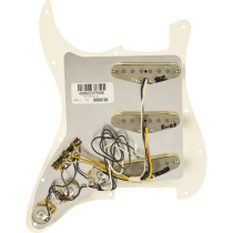 Fender Pre-Wired Strat Pickguard, Pure Vintage '65 w/RWRP Midde, Parchment 11 Hole PG 0992237509
